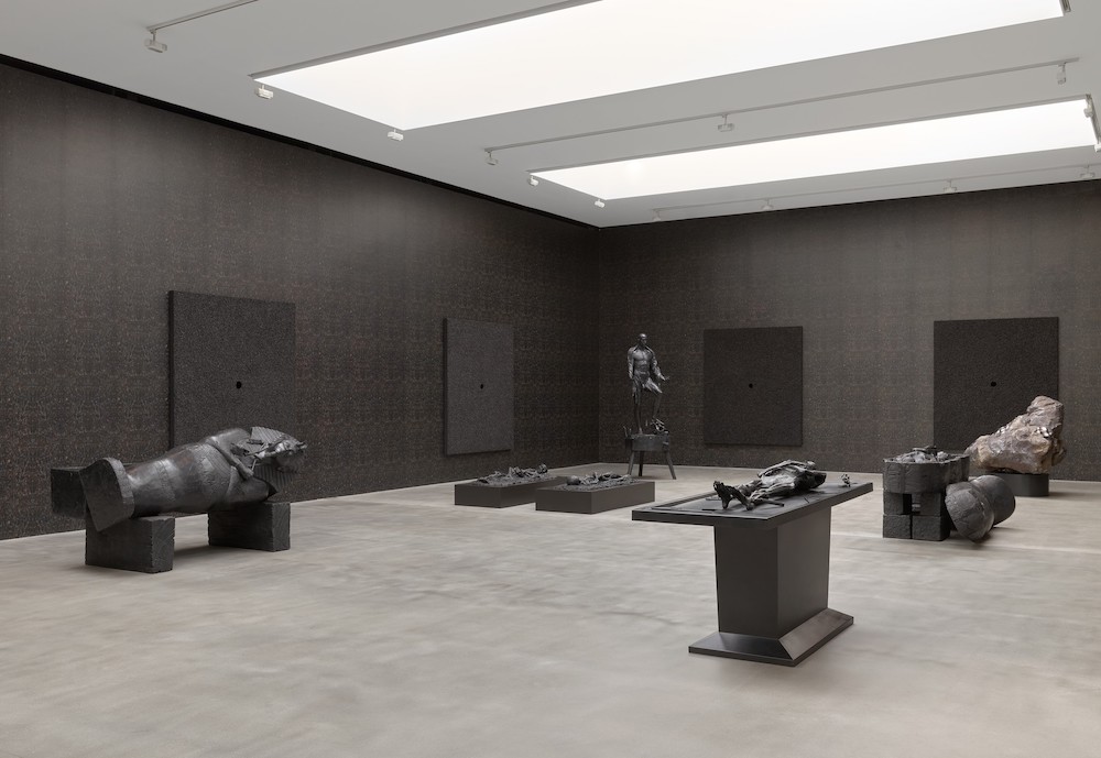 damien hirst - installation view